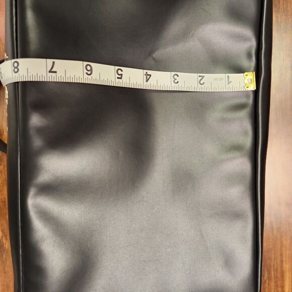 Disney Mickey Weekender Bag NWT - Picture 9 of 16